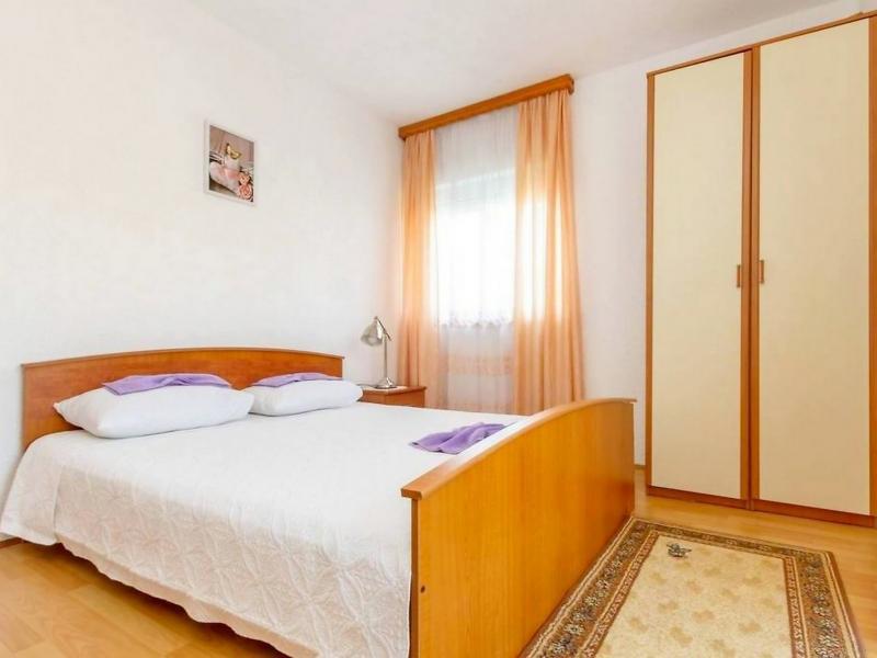 Kaštel Štafilić Apartments Damir מראה חיצוני תמונה
