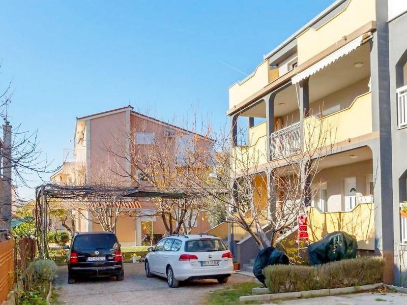 Kaštel Štafilić Apartments Damir מראה חיצוני תמונה
