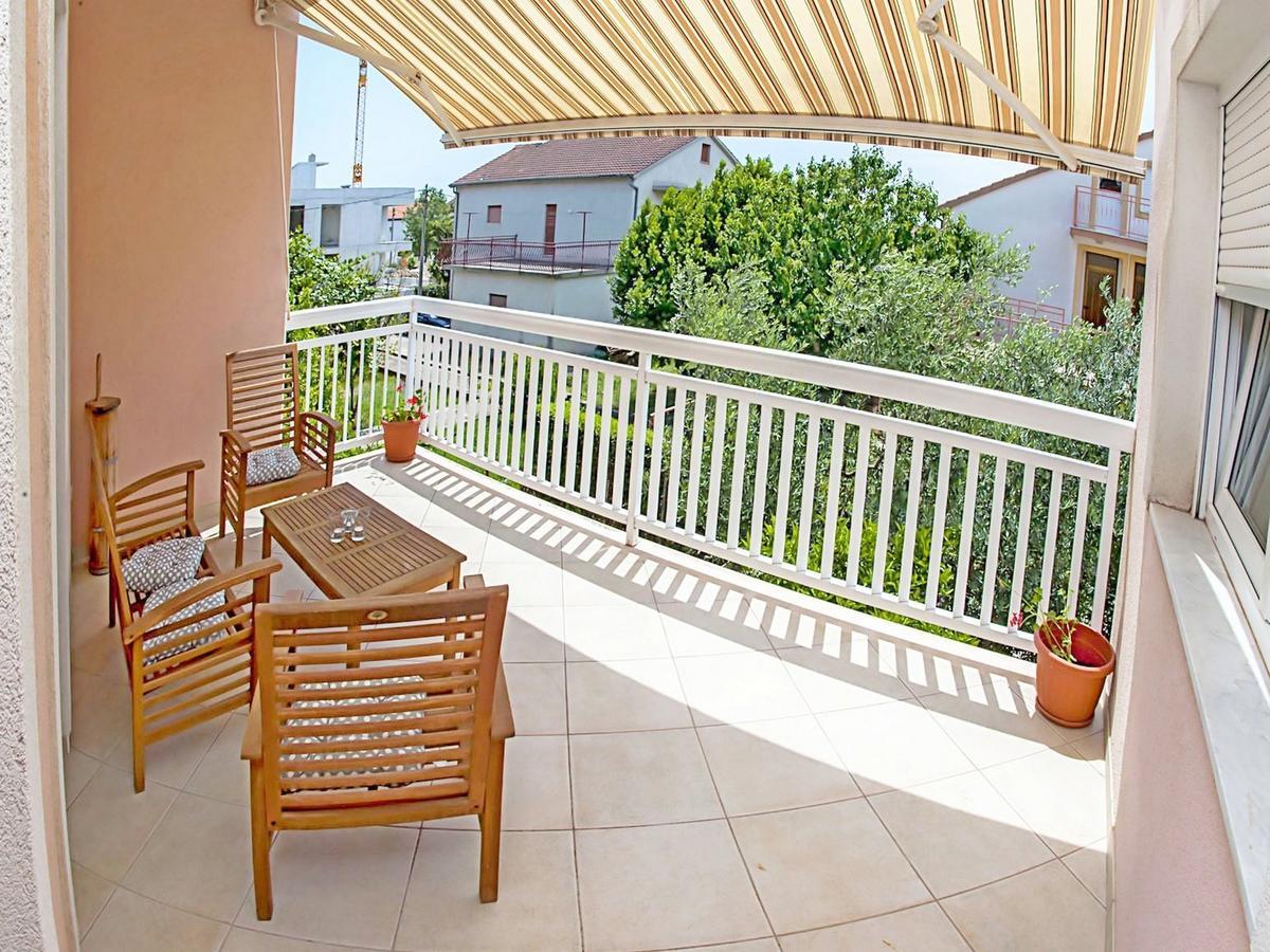 Kaštel Štafilić Apartments Damir מראה חיצוני תמונה